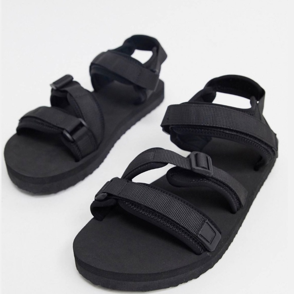 Black Foam Sandals